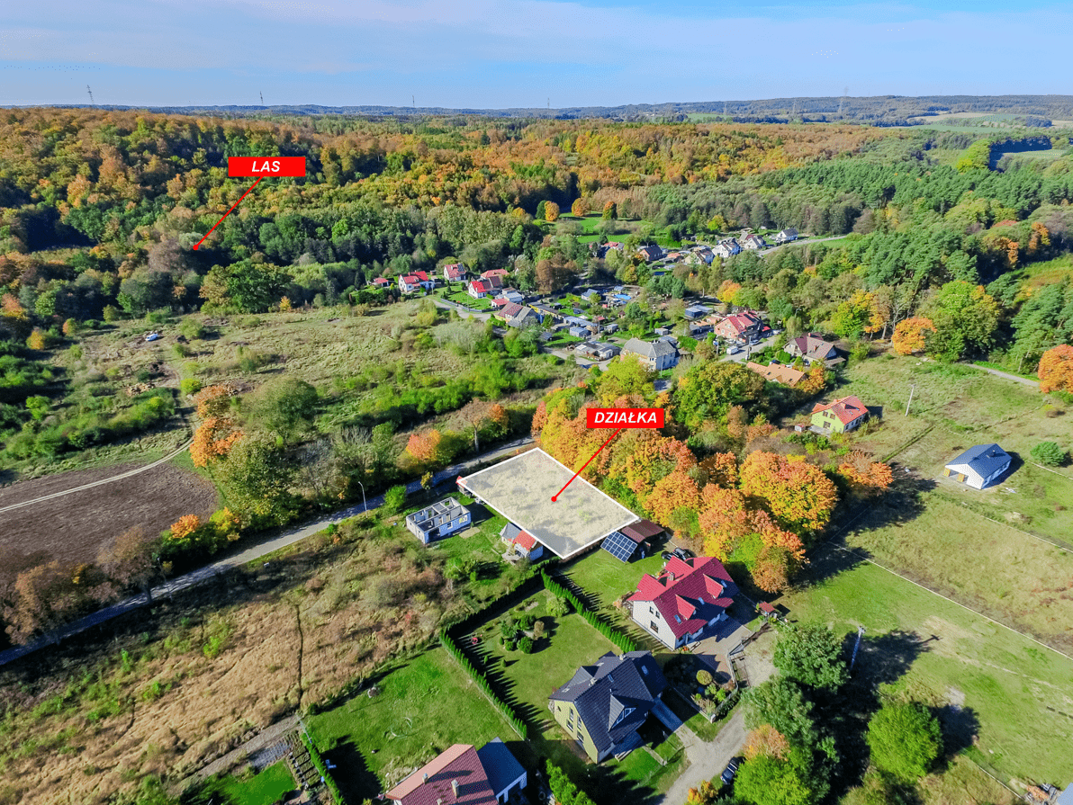 działka sfotografowana dronem